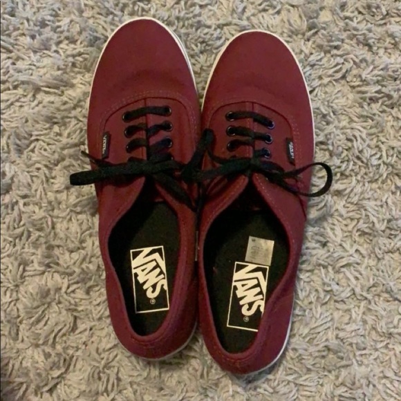 Vans - Picture 1 of 1